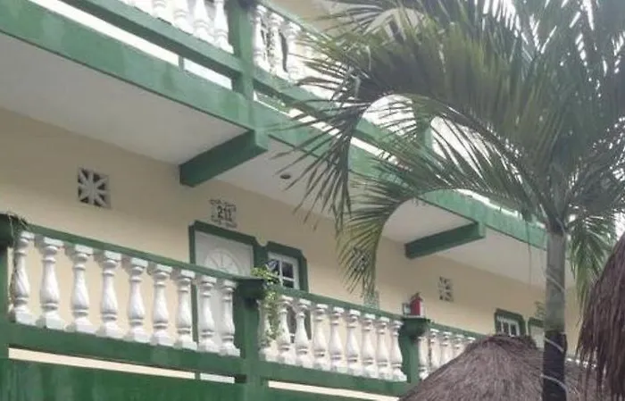 Hotel Oyo Addy Tulum